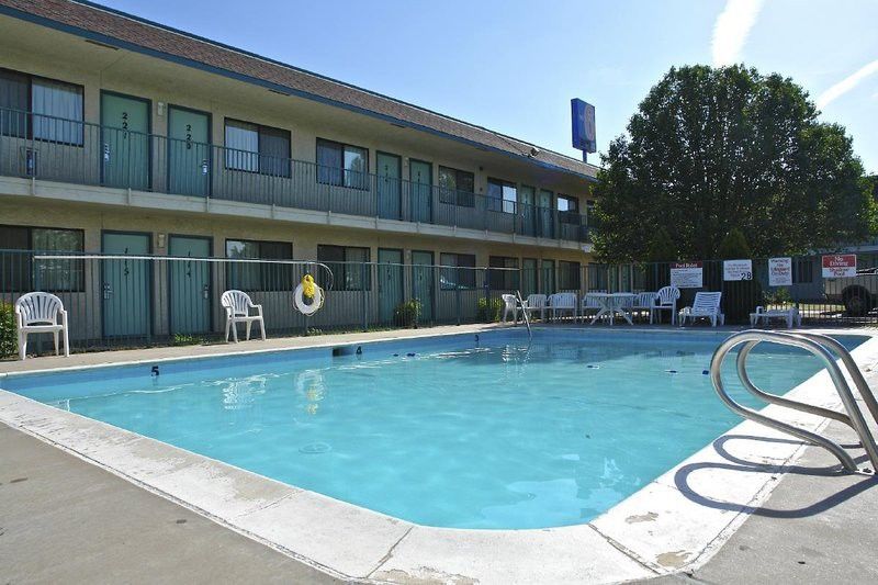 Motel 6-Pueblo, Co - I-25 Exteriér fotografie