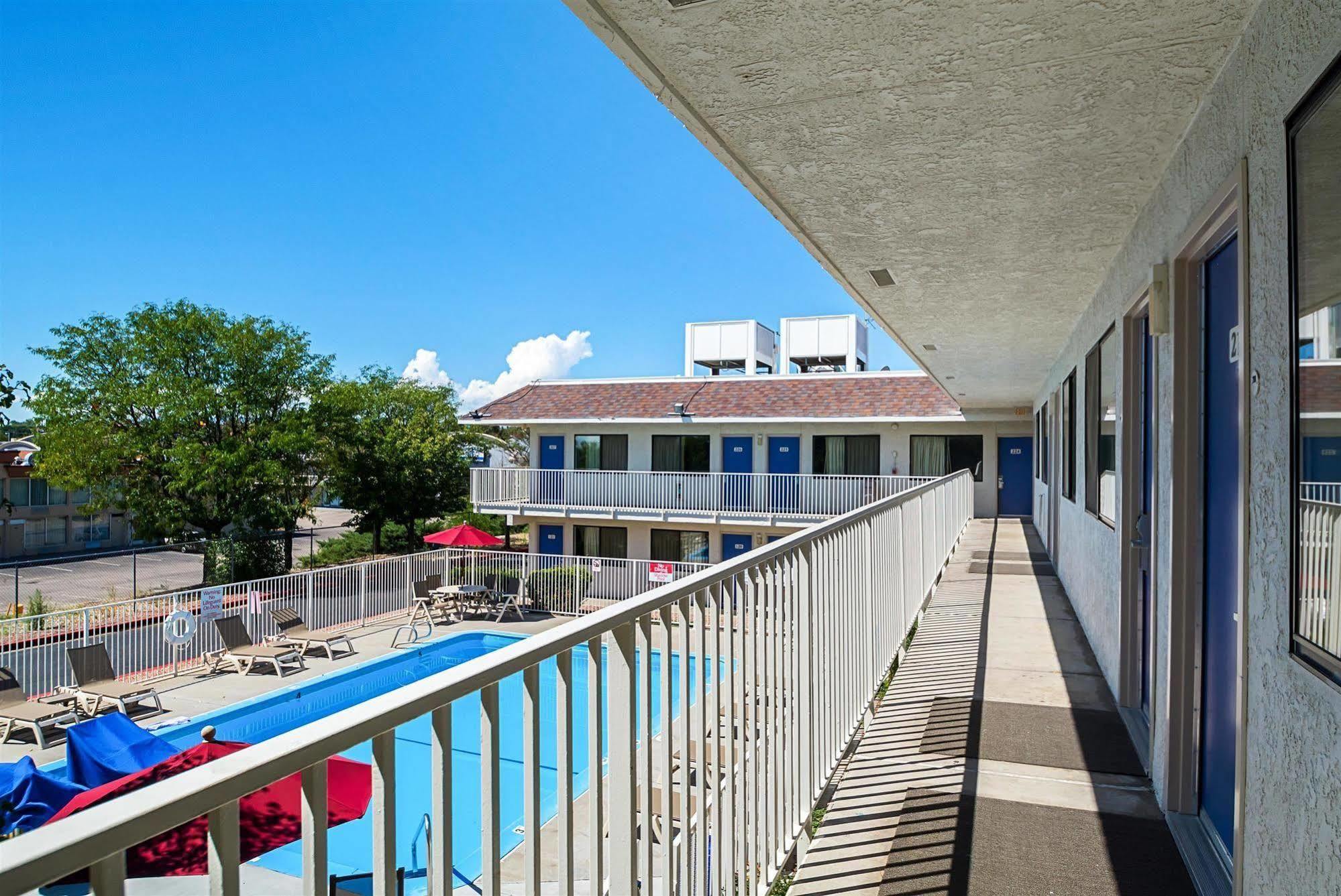Motel 6-Pueblo, Co - I-25 Exteriér fotografie